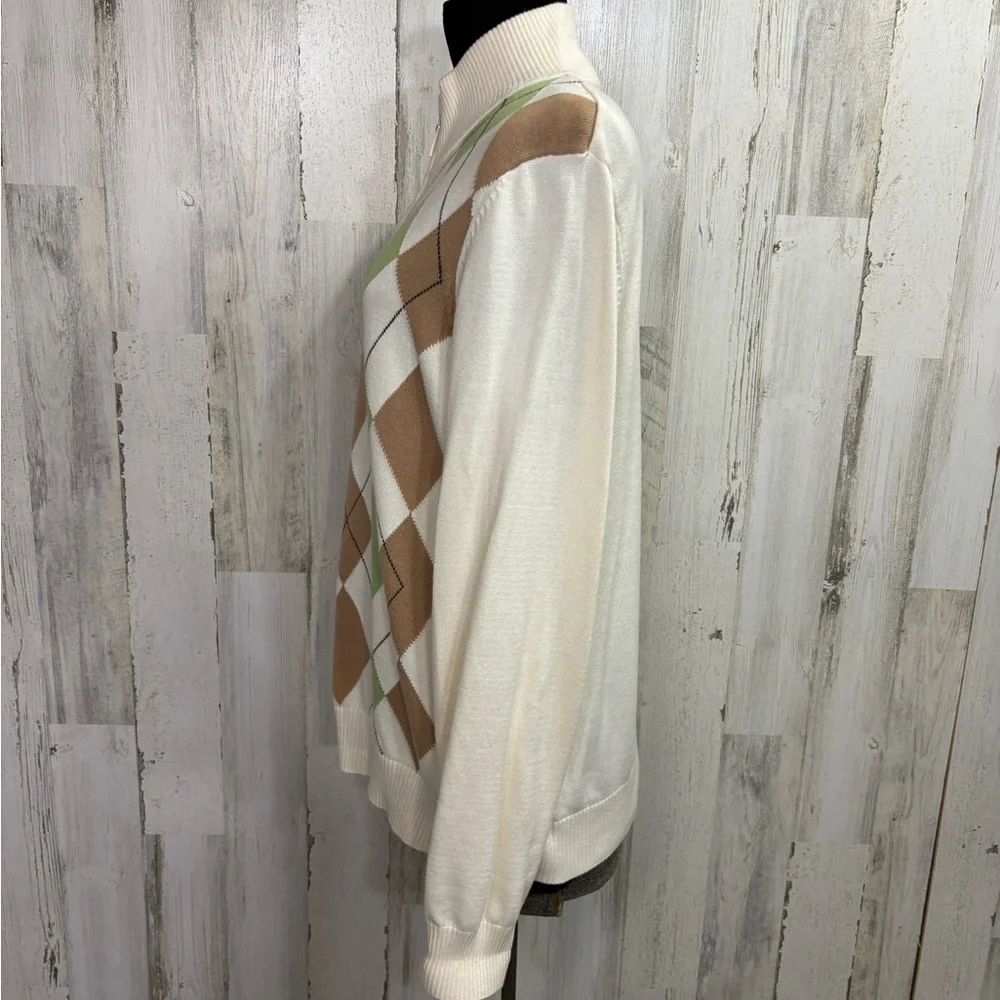 Izod Golf Green and Brown Zip‎ Up Sweater with Argyle Pattern